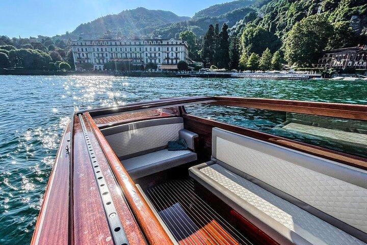 Crucero privado por el Lago Como en un lujoso barco-taxi de madera