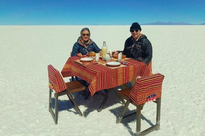 Amazing Uyuni 2 Days Experience - private tour
