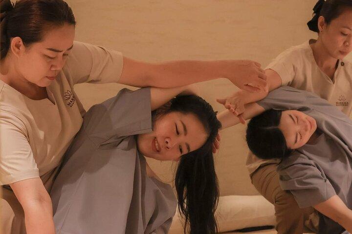 Makkha Heritage Asok Aroma Massage Experience in Bangkok