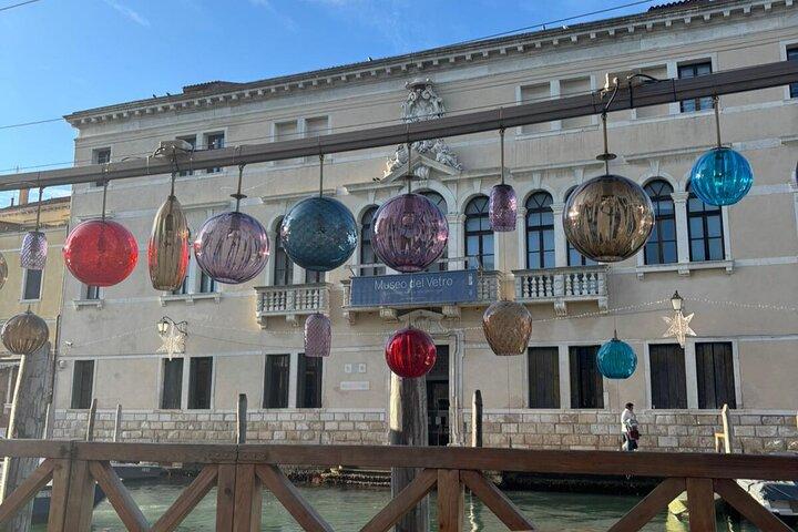 Tarde: passeio pela lagoa Murano, Burano e Torcello