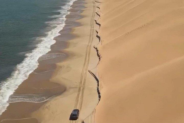 ドーハ日の出・サンセットデザートサファリ・ラクダ乗り＆内海ツアー