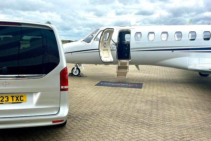 Pick Up from Gatwick Airport to London