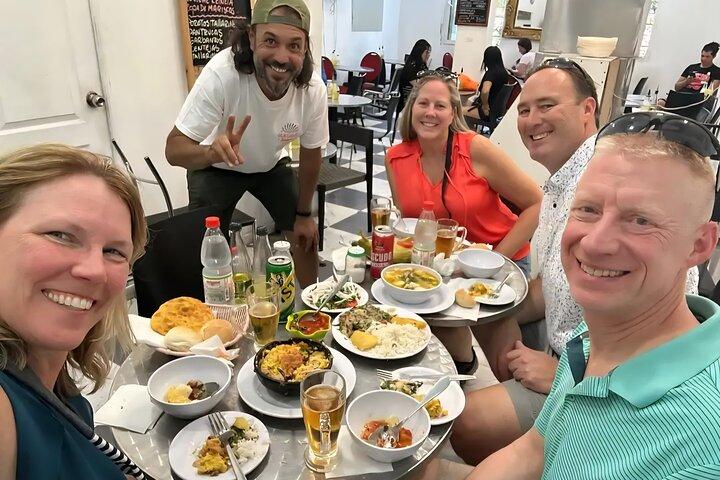 Food Tour STGO, ¡Come como los lugareños!