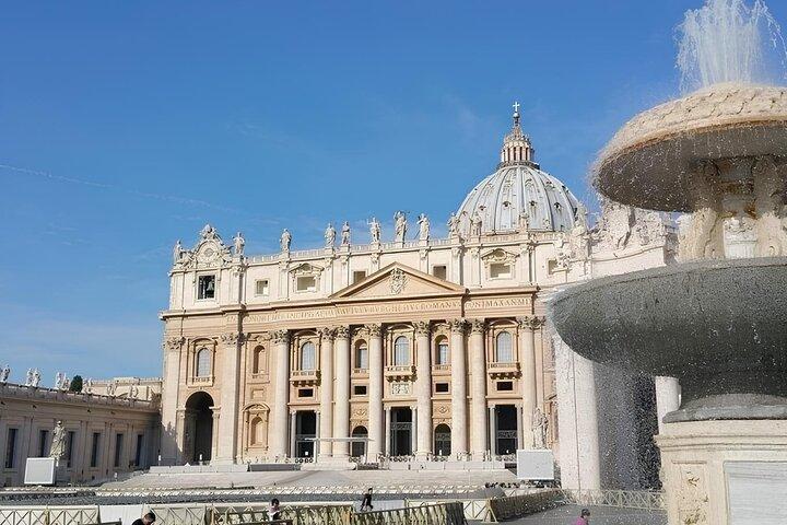 Incontro con Papa Leone XIV in Piazza San Pietro Città del Vaticano
