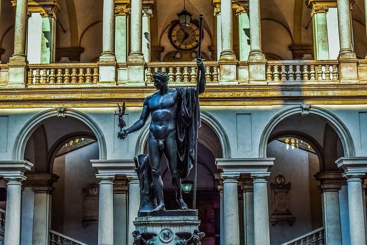 Milan: Pinacoteca di Brera Ticket & Brera Quarter Digital Walk