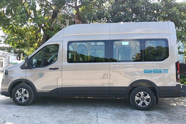 Trasferimento privato dall'aeroporto in Limousine e autobus