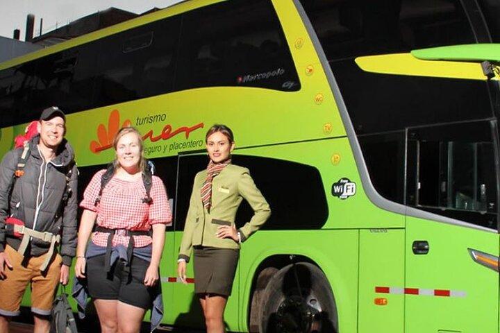 Trasferimento diretto in autobus da Cusco a Puno