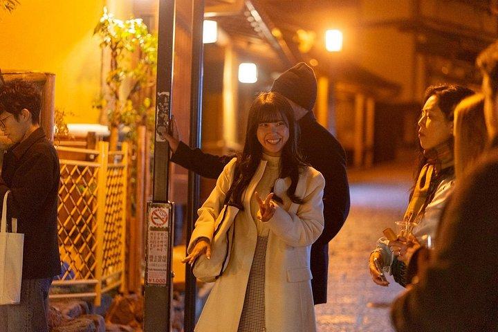 京都祇園ウォーキングツアー：芸者文化、pagoda、神社仏閣、日本酒