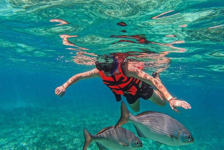 Piratenboottocht Alanya met lunch en gratis frisdrank