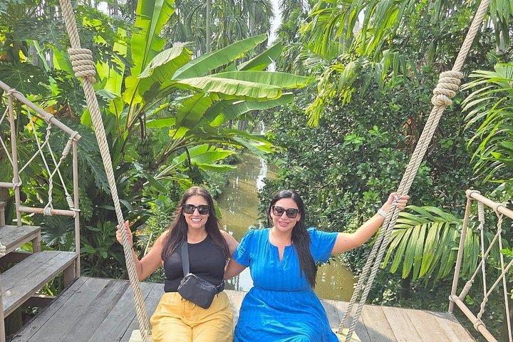 PRIVATE Floating Market + DRAGON Temple + DO like a Local