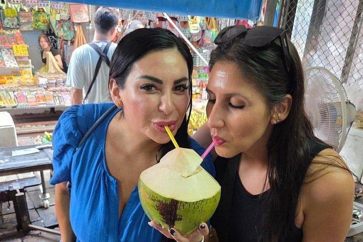 PRIVATE Floating Market + DRAGON Temple + DO like a Local