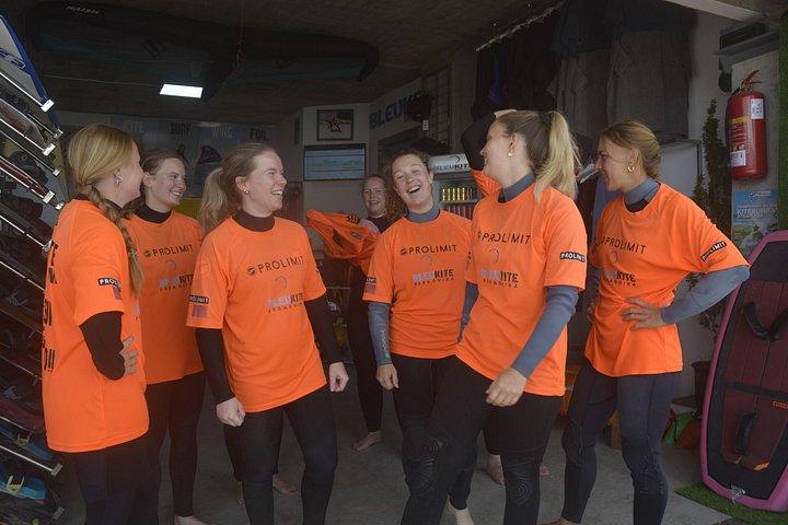 Initiation Group Surf