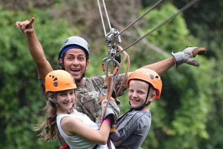 Roatan Sloth Shore Escursioni: ATV Buggy + Zipline & Beach Bliss