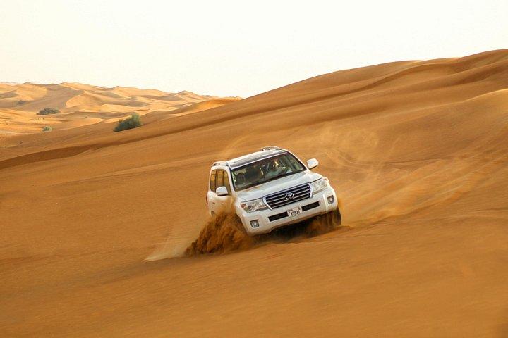 Dubai Desert Safari All Inclusive Barbecue Dune Bashing 0 Costi Nascosti