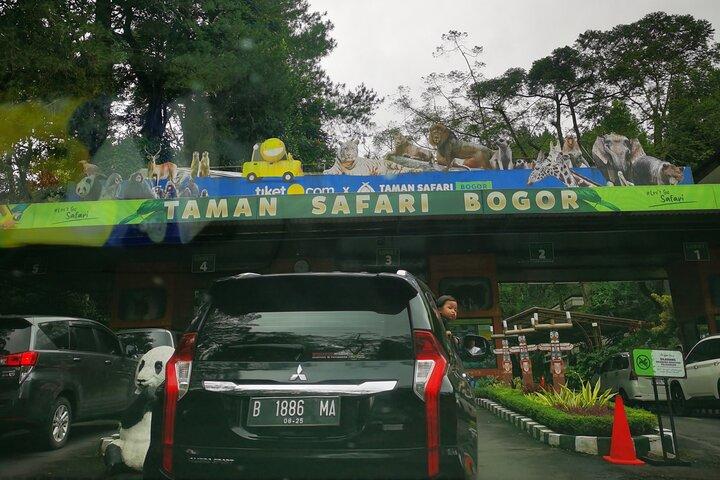 Jakarta Bogor Taman Safari Indonesië Privé autotour ervaring