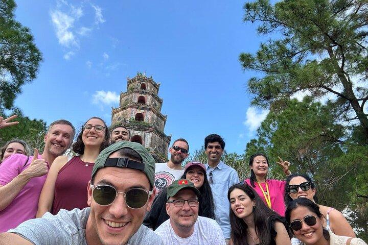 Udforsk Hue Imperial City Tour fra Chan May eller Tien Sa Port