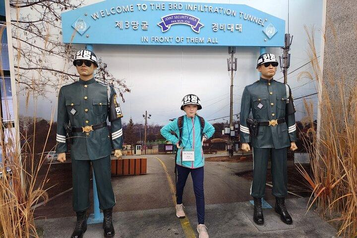 DMZ Tour + Koreas krigsmindesmærke