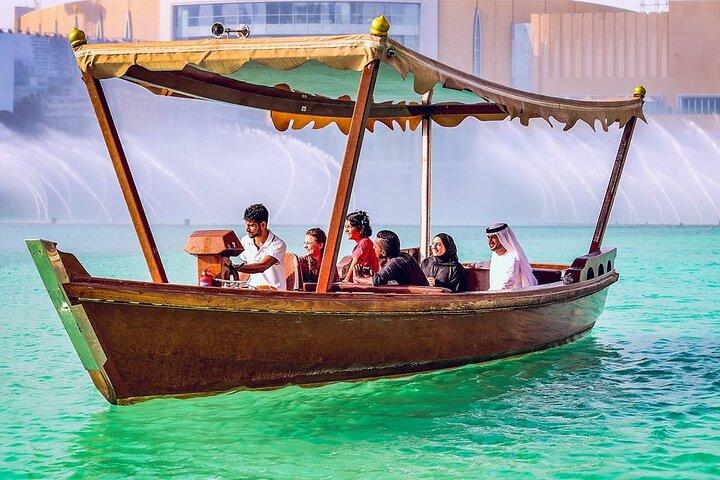 Billetter til Dubai Fountain Show.