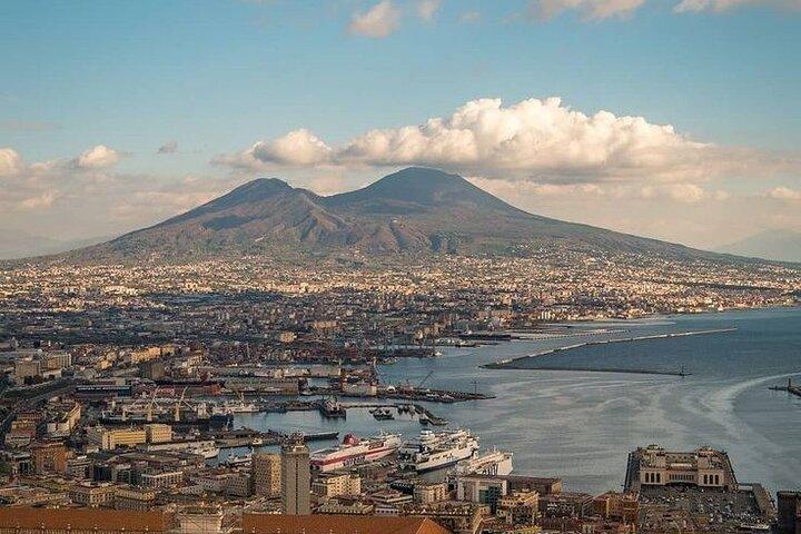 Transfert privé de Naples/Salerno à Sorrente, ou vice versa