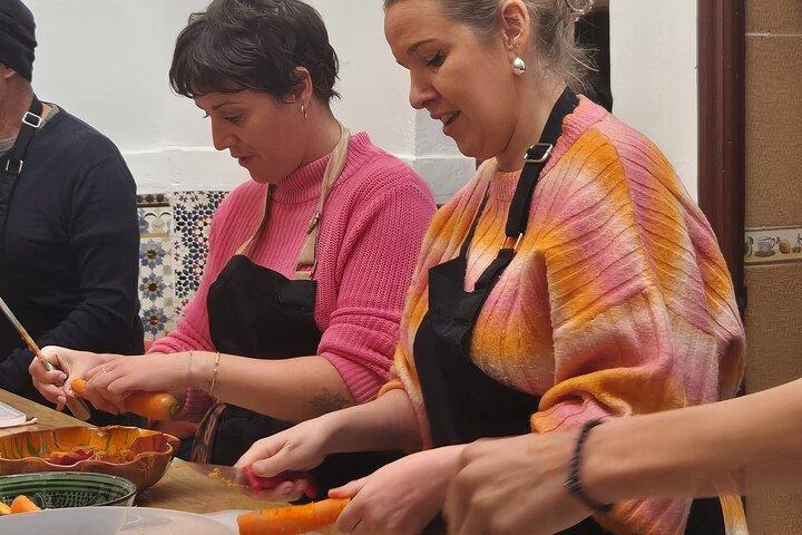 Atelier DE Cuisine Marocaine with a Local Chef