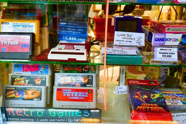東京 秋葉原 アニメ文化 レトロゲームとメイドカフェ訪問