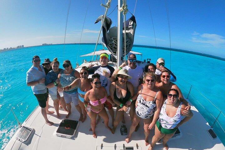 Catamaran naar Isla Mujeres, vanuit Playa del Carmen of Riviera Maya