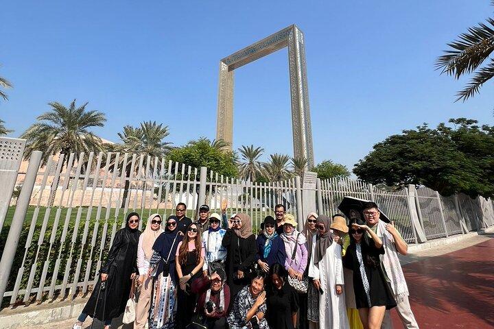 Dubai Stadtrundfahrt mit Burj Khalifa an der Spitze und Hoteltransfer
