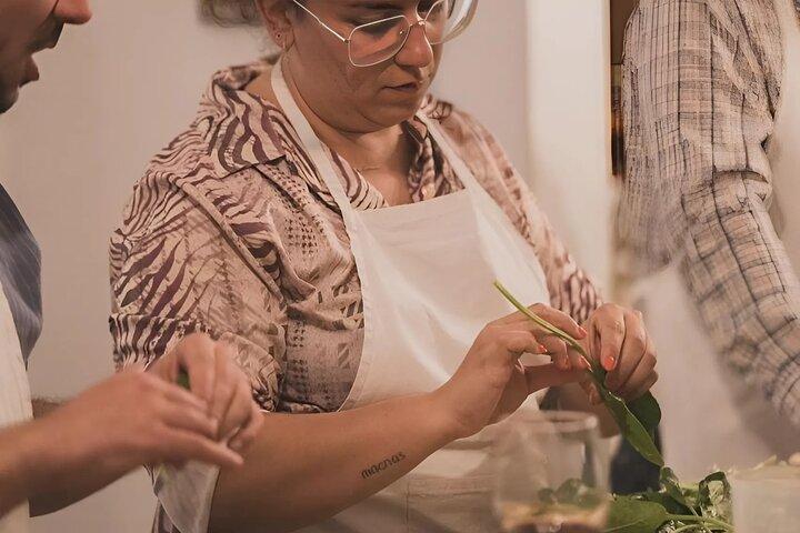 Aula de culinária em Tirana: aprenda a cozinhar uma refeição albanesa completa