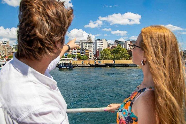 Bosphorus Sightseeing Cruise with Optional 4 Course Dinner