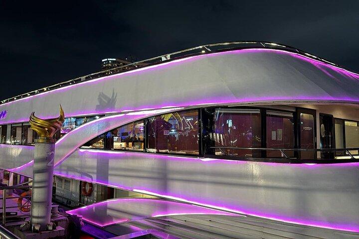 5-Star Luxury Dinner Cruise on the Opulence Cruise Bangkok
