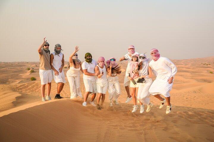 Dubai Red Dunes Dune Buggy Safari met Camel Ride