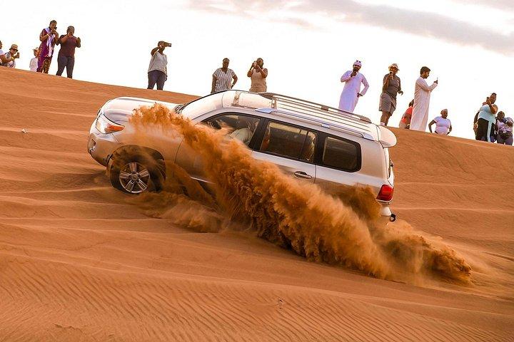 Dubai Red Dunes Dune Buggy Safari with Camel Ride