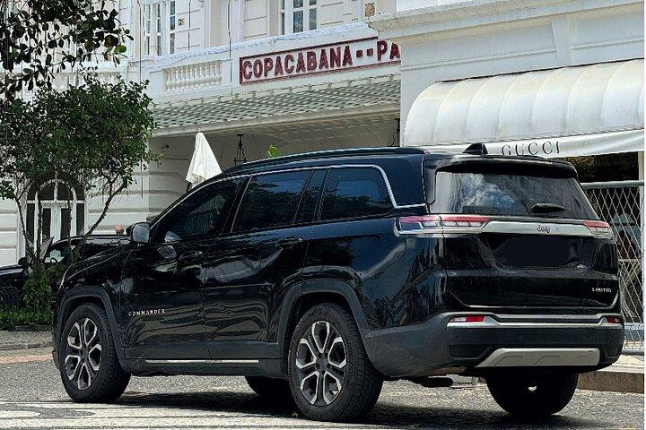 Transporte privado de aeroporto com veículo de luxo e blindado