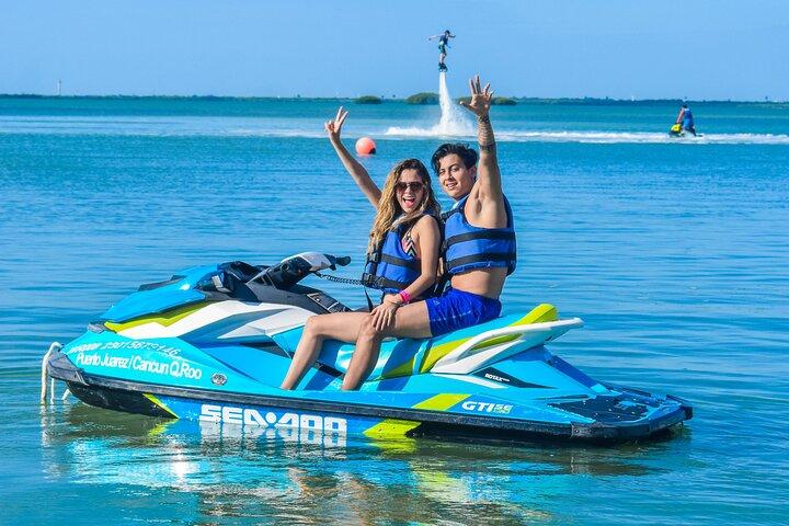 Jetskiudlejning i Cancun