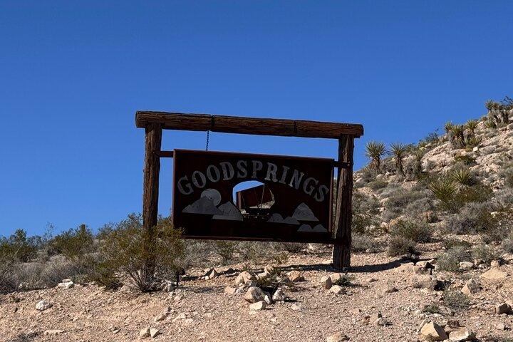 Small Group Pioneer Saloon, Nelson Ghost Town, 7 Magic Mountains