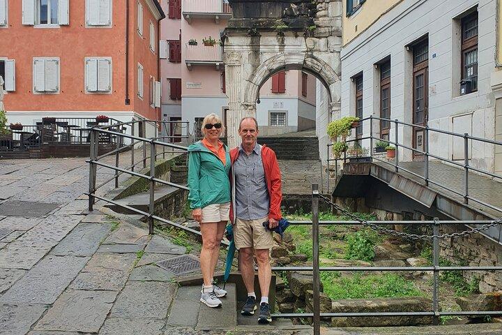 Tour privato a piedi di Trieste con un locale