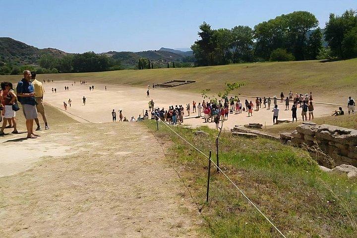 ペロポネソス3日間ツアー：スパルタ、モネンヴァシア、古代オリンピア