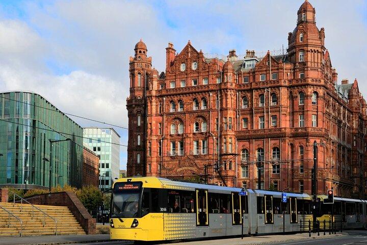 Tour privato a piedi di Manchester con un locale