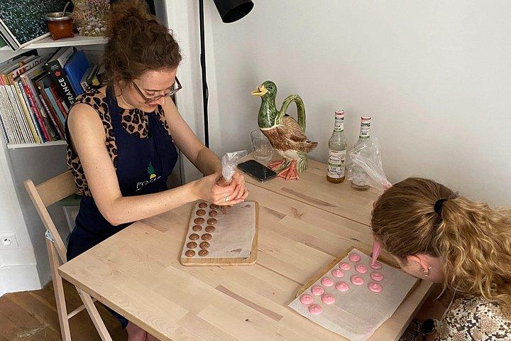 Macaroons lessons with Flora