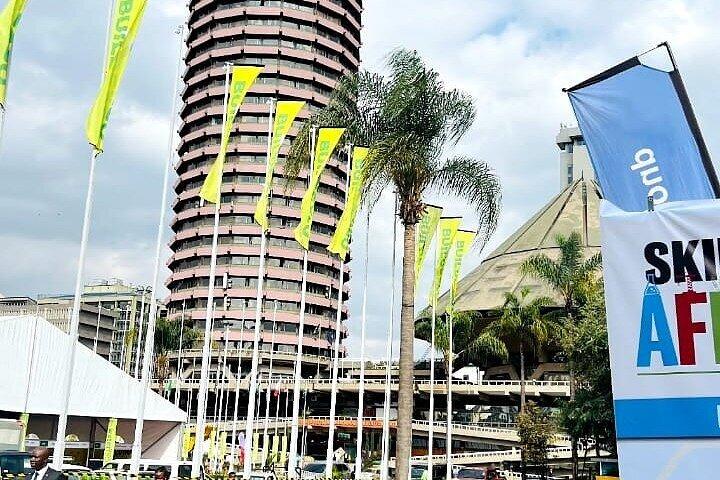 Nairobi Tour to Discover History and Food Art Explorer Experience