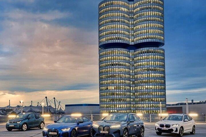 Visita guiada privada ao BMW Museum e BMW Welt