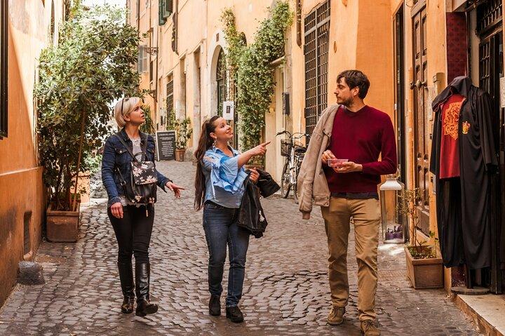 Rome Private Custom Tour com um local, destaques e gemas escondidas