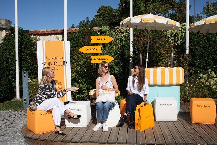 Reims oder Epernay : Ganztägig Veuve Clicquot Familienbauer & Mittagessen
