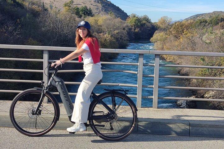 Podgorica per E-bike : Communistisch, Modern, Ottomaans & Koninklijk
