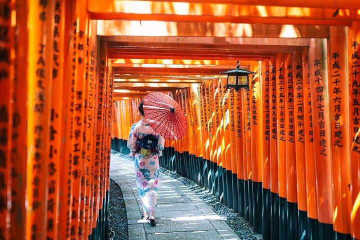 Kyoto : Fushimi Inari Taisha, Kiyomizu-dera & Gion Private Tour