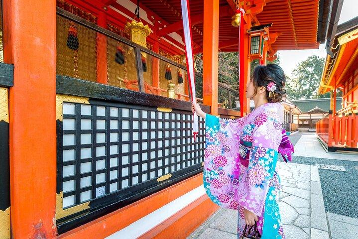 Kioto : Tour privado Fushimi Inari Taisha, Kiyomizu-dera & Gion