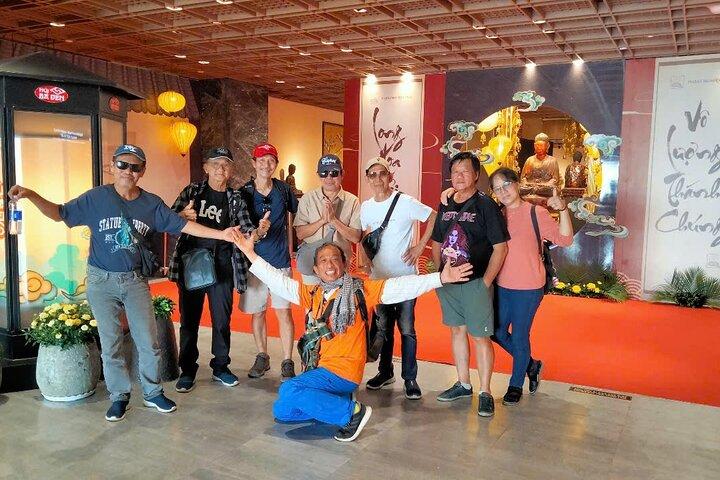 Cu Chi Tunnels - Tempio di Cao Dai e Montagna Vergine Nera Giornata intera