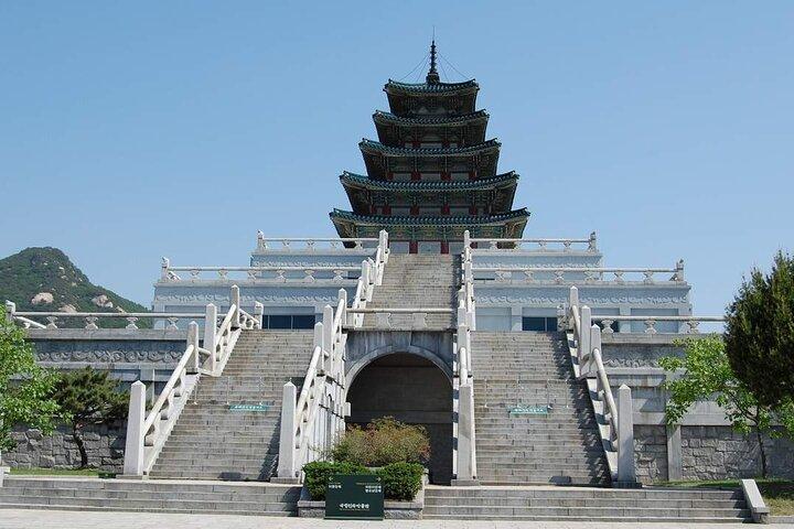 Seoul Gyeongbokgung en N Seoul Tower Volledige dagtour met gids