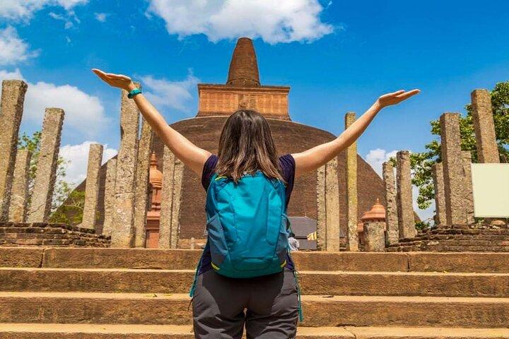 Anuradhapura Guided Day Tour of Ancient Ruins from Colombo