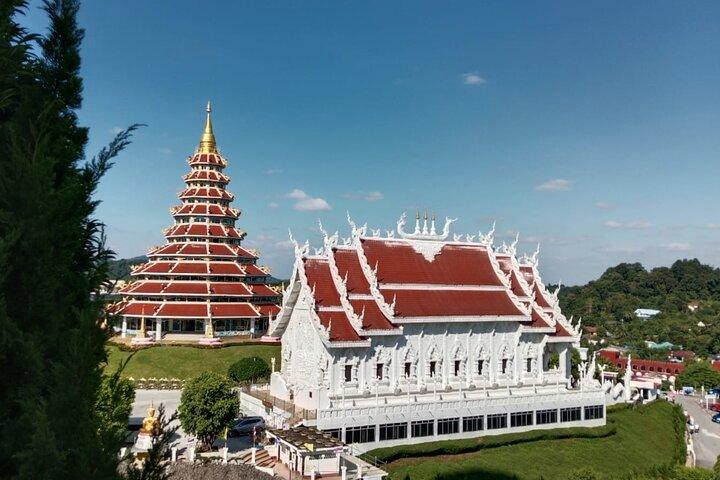 Templo Blanco de Chiang Rai, Templo Azul y más de Chiang Mai